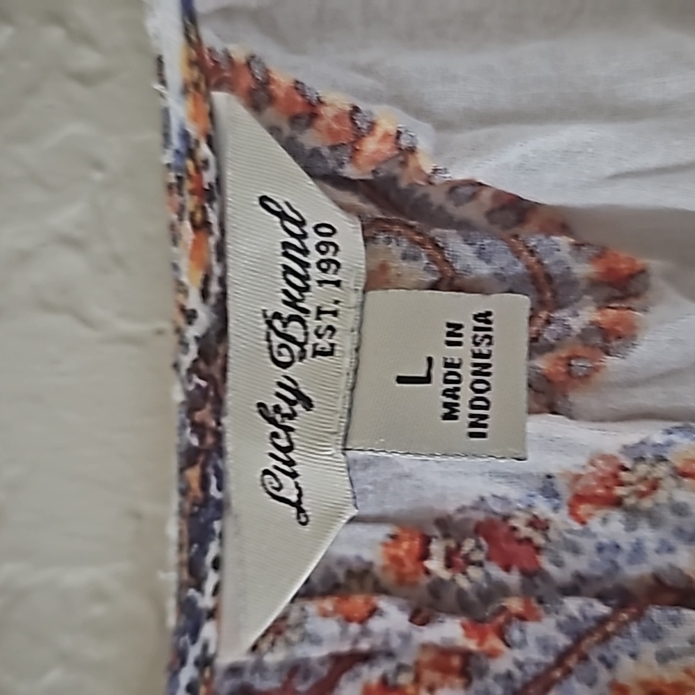 Lucky brand peasant style blouse - Picture 3 of 6
